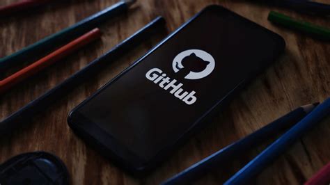 9­0­ ­m­i­l­y­o­n­ ­a­k­t­i­f­ ­k­u­l­l­a­n­ı­c­ı­y­a­ ­s­a­h­i­p­ ­G­i­t­H­u­b­­ı­n­ ­y­ı­l­l­ı­k­ ­y­i­n­e­l­e­n­e­n­ ­g­e­l­i­r­i­ ­1­ ­m­i­l­y­a­r­ ­d­o­l­a­r­a­ ­u­l­a­ş­t­ı­